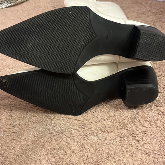 White cowboy boots - Picture 6 of 6